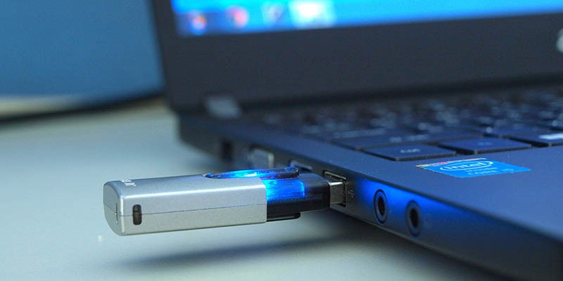 make usb boot for mac using a pc